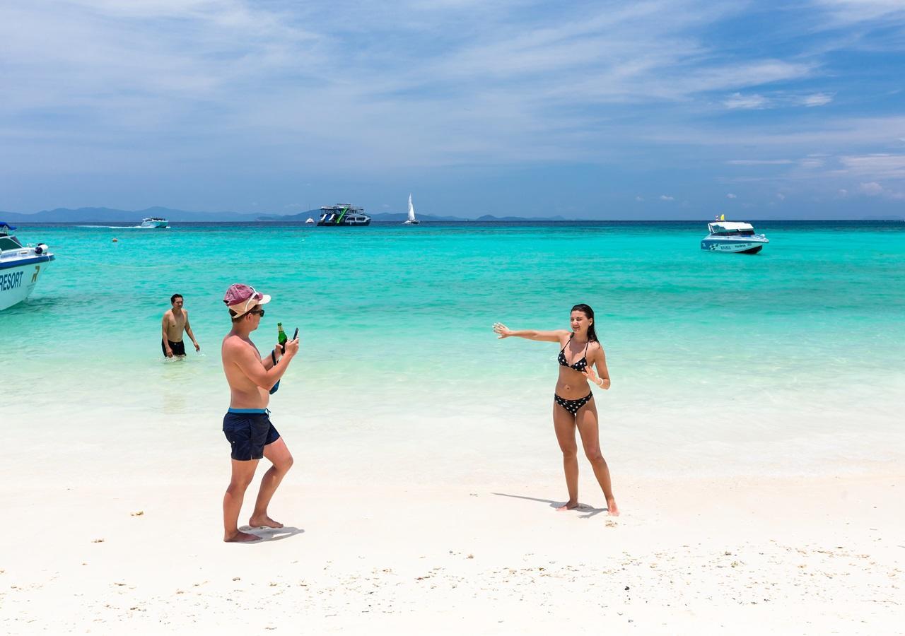 Racha Island Resort Ko Racha Yai Exterior foto